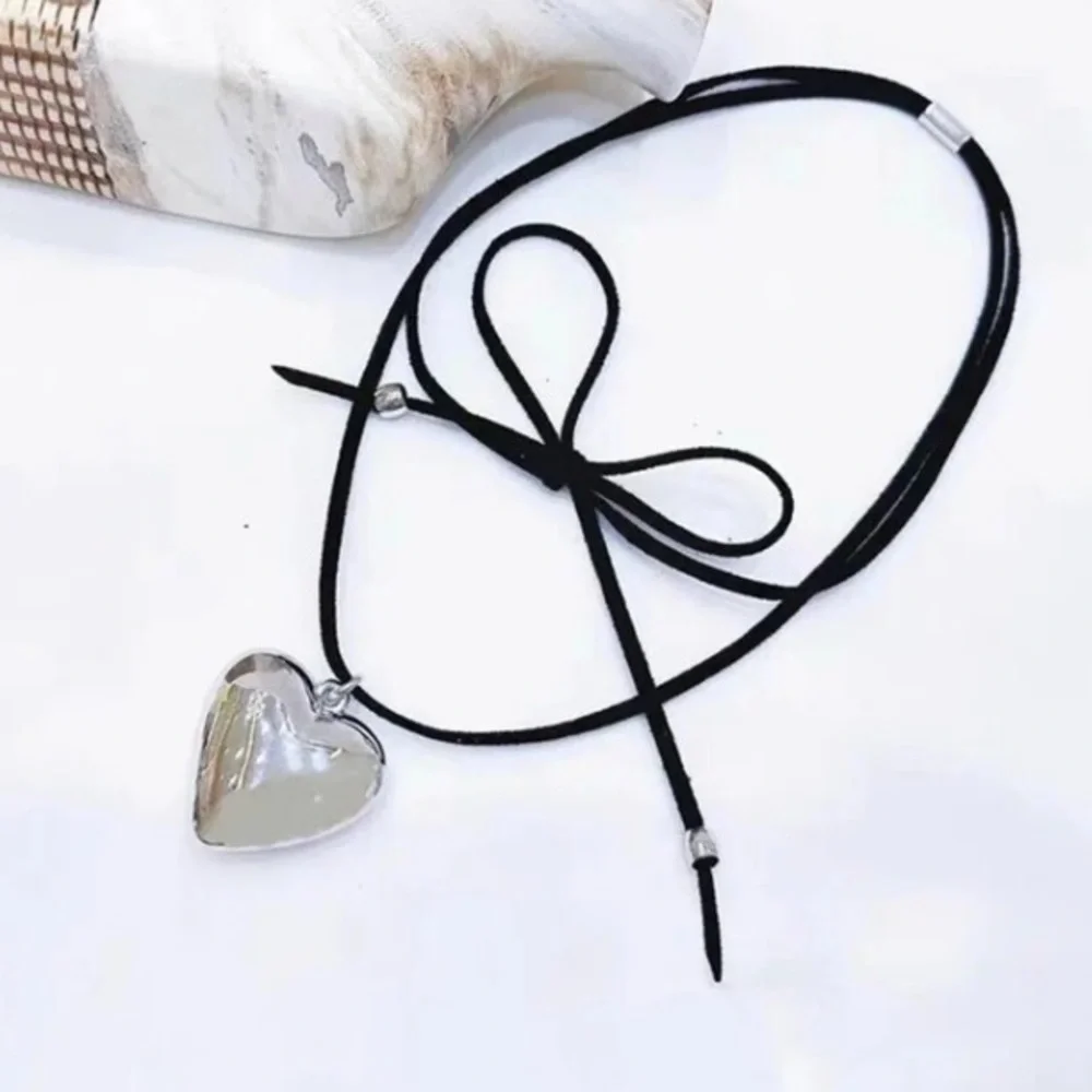 Silver Heart Pendant Choker Necklace